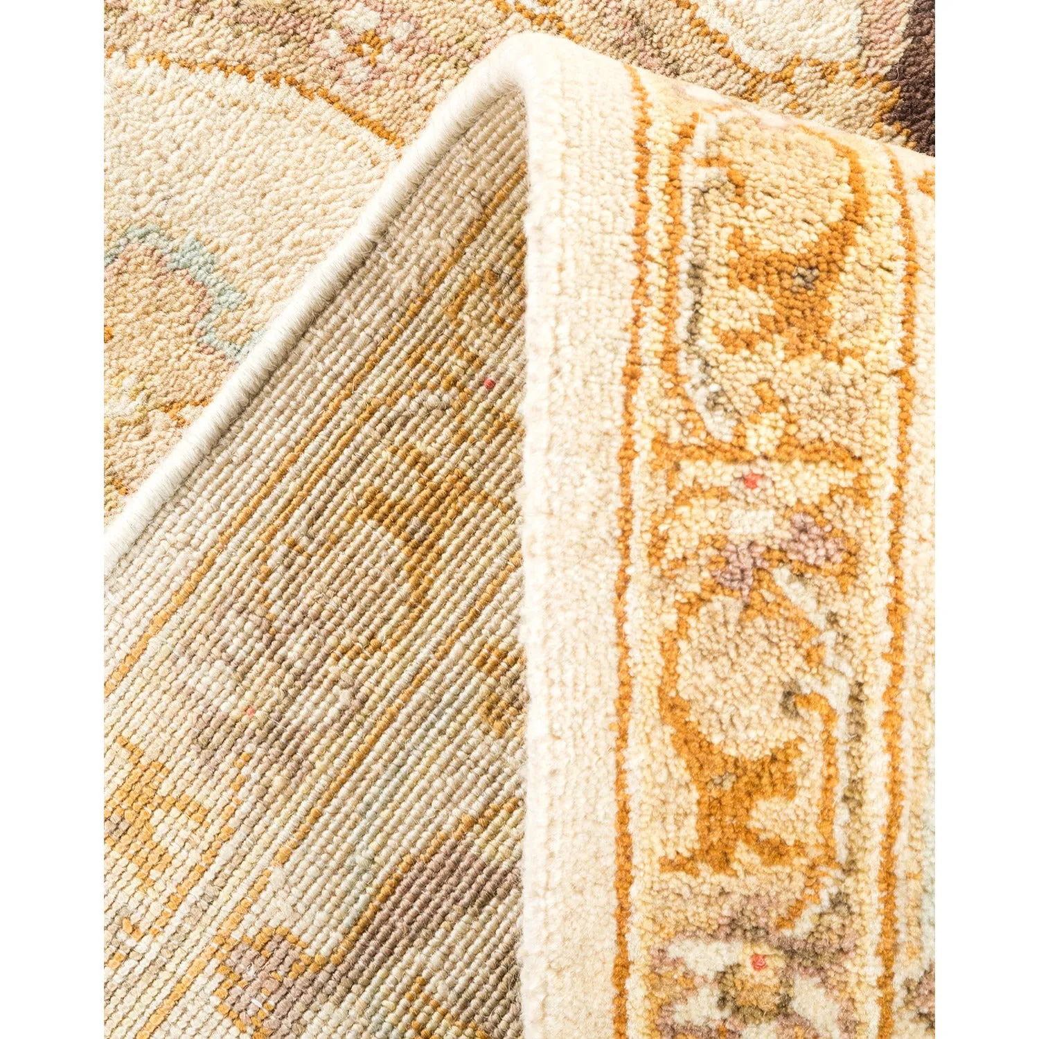 Beige Traditional Wool Rug - 6' x 8'10"