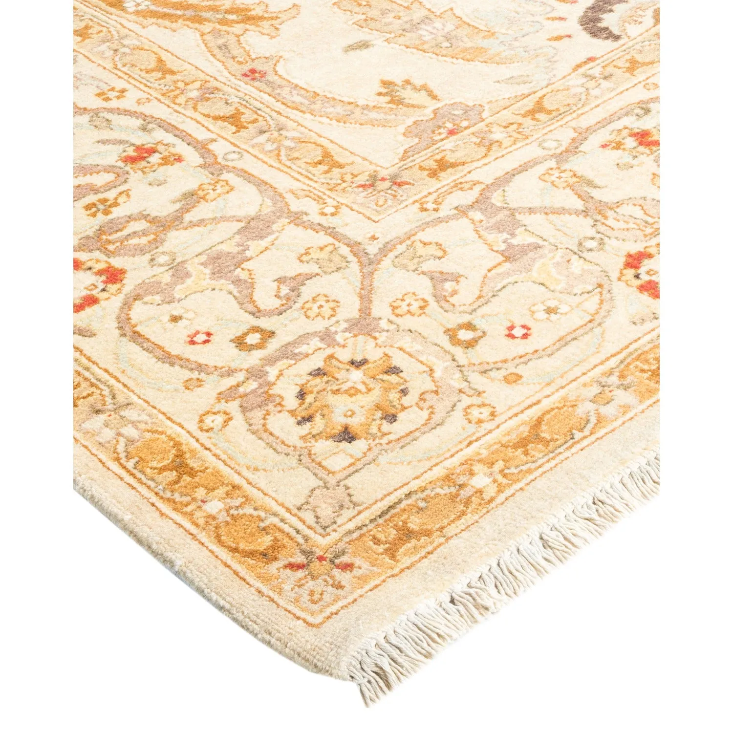Beige Traditional Wool Rug - 6' x 8'10"