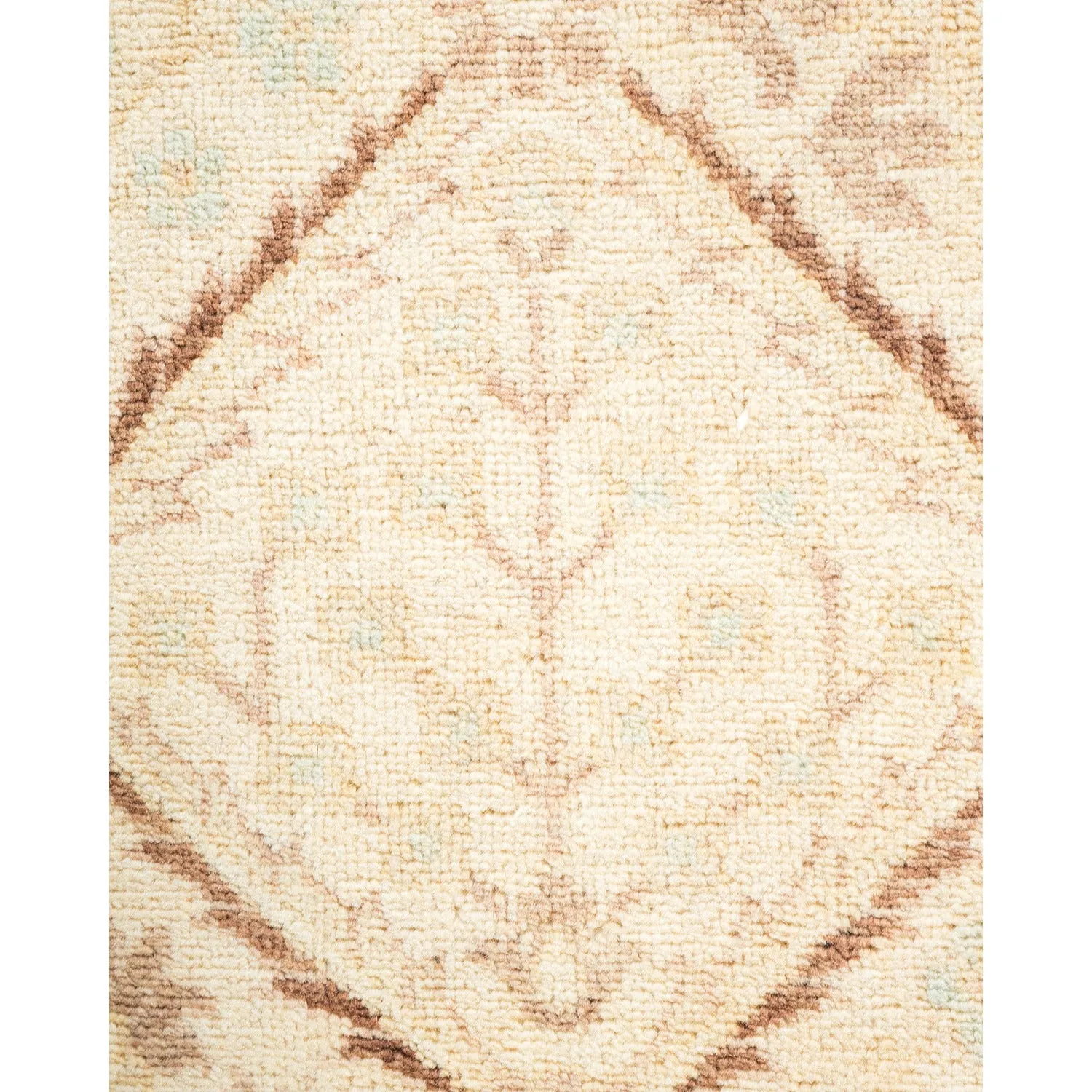 Beige Traditional Wool Rug - 6' x 8'3"
