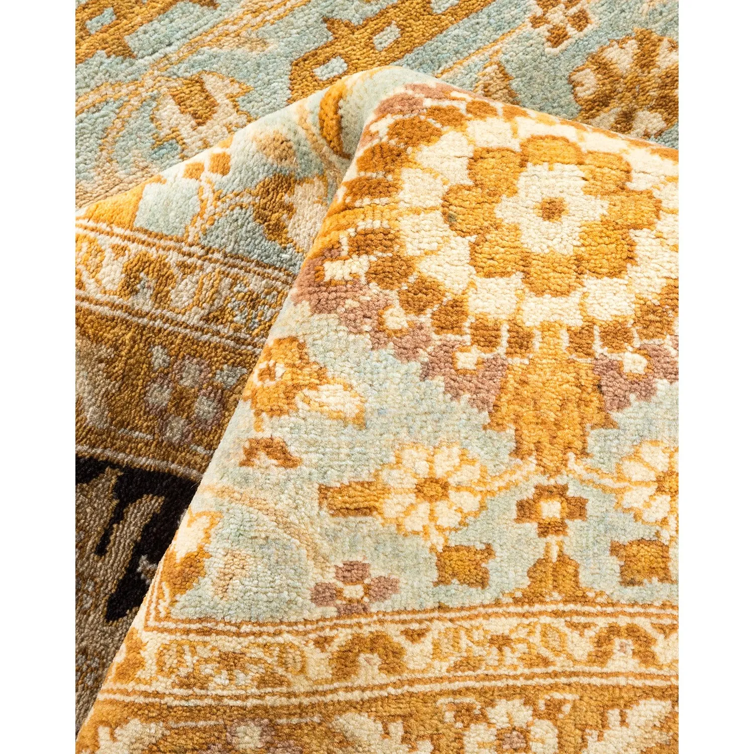 Blue Traditional Wool Rug - 6' x 7'9"