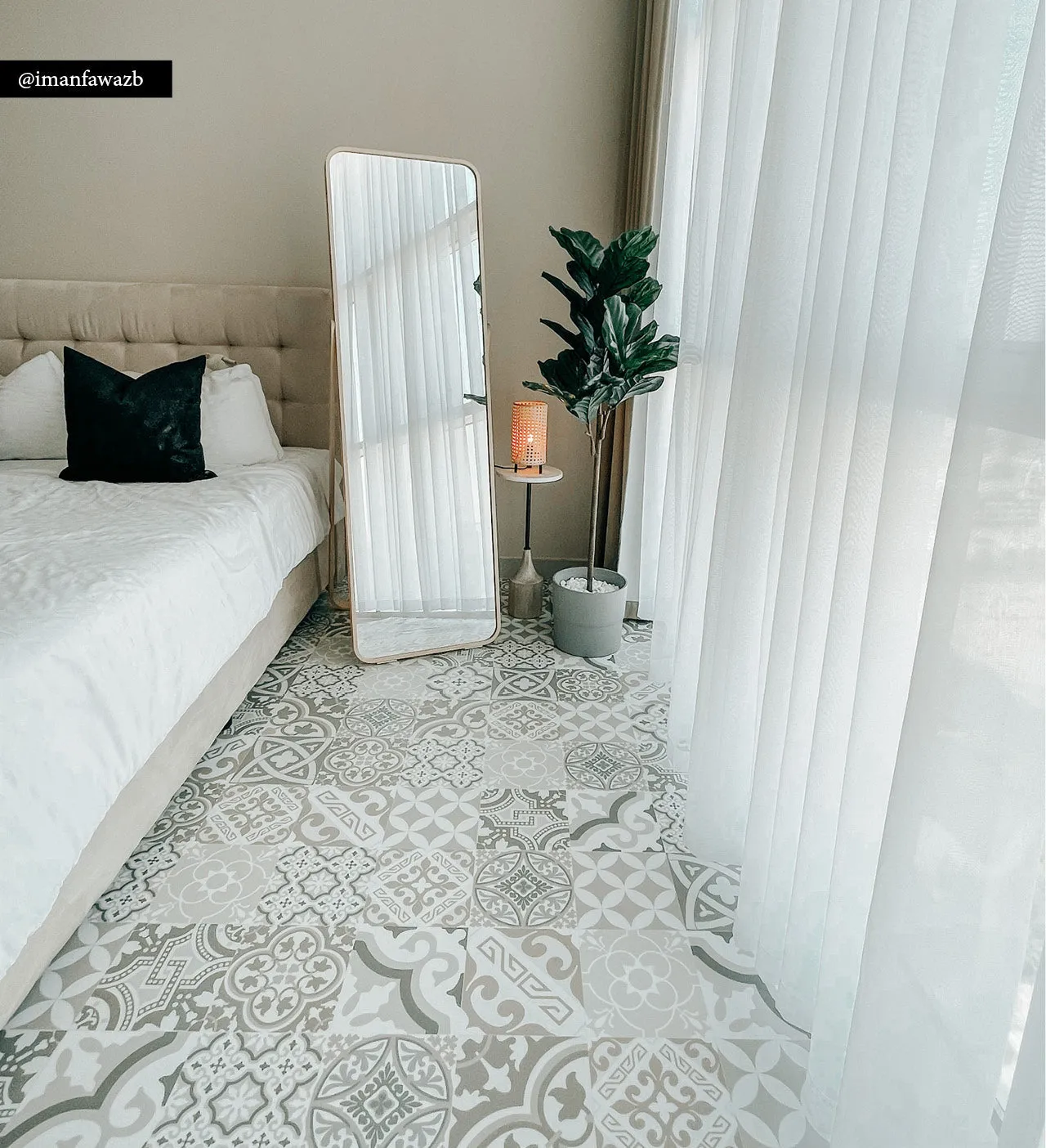 Eclectic Natural Vinyl Rug