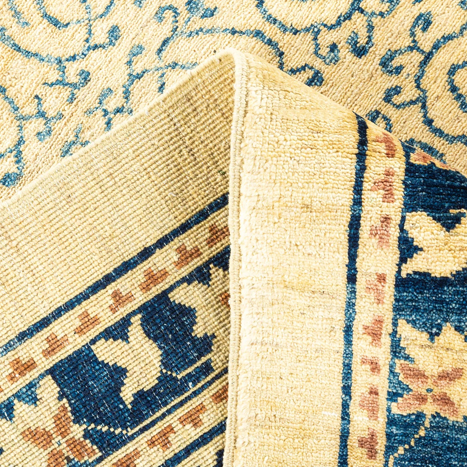 Ivory Traditional Wool Rug - 9' x 12'7"