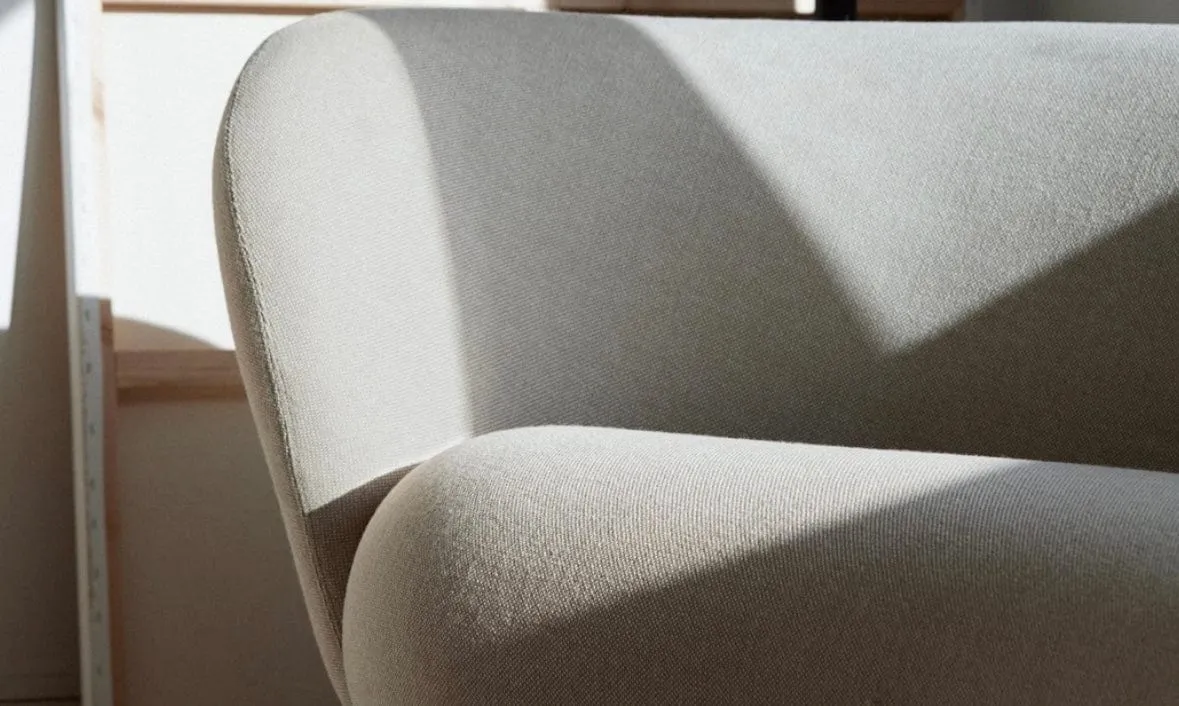 Jen Curve Sofa