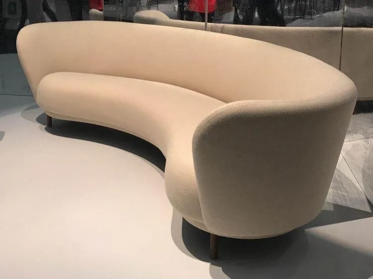 Jen Curve Sofa