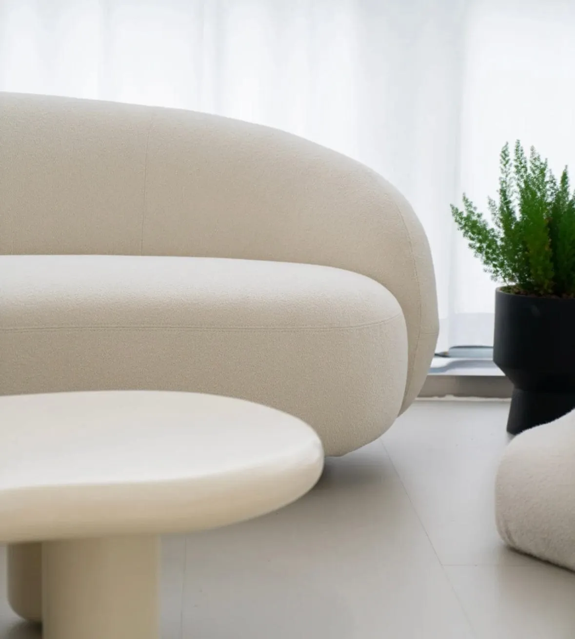 Lisa Performance Boucle Curve Sofa