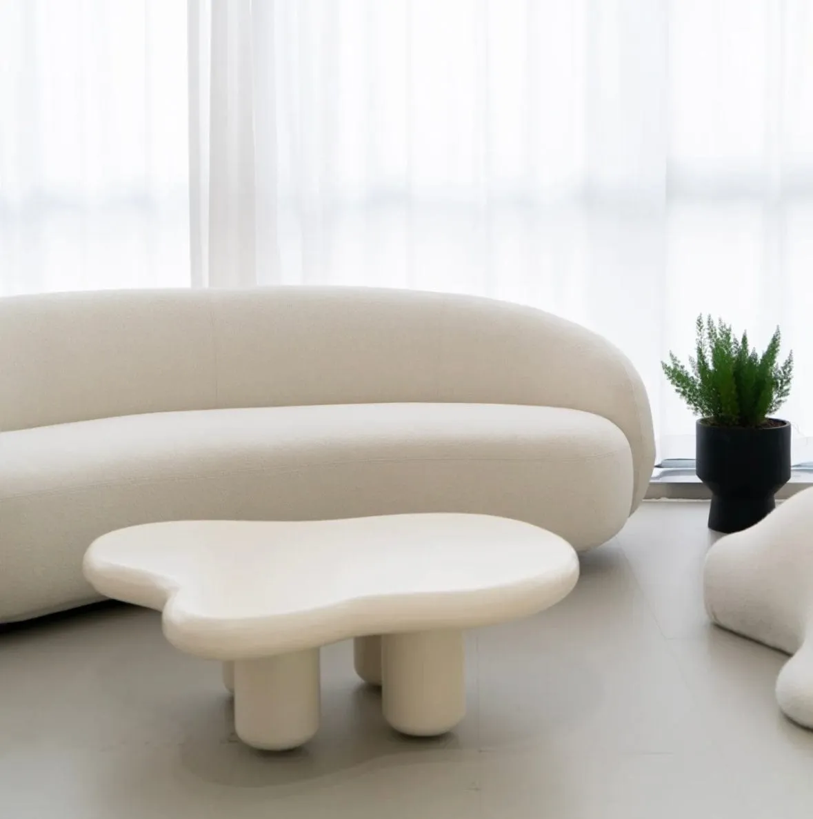 Lisa Performance Boucle Curve Sofa