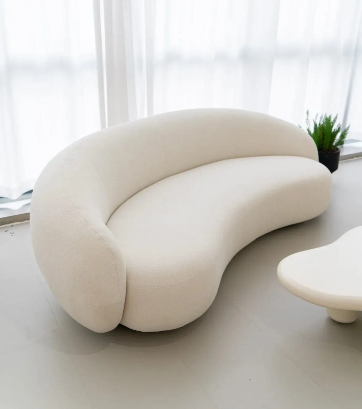 Lisa Performance Boucle Curve Sofa