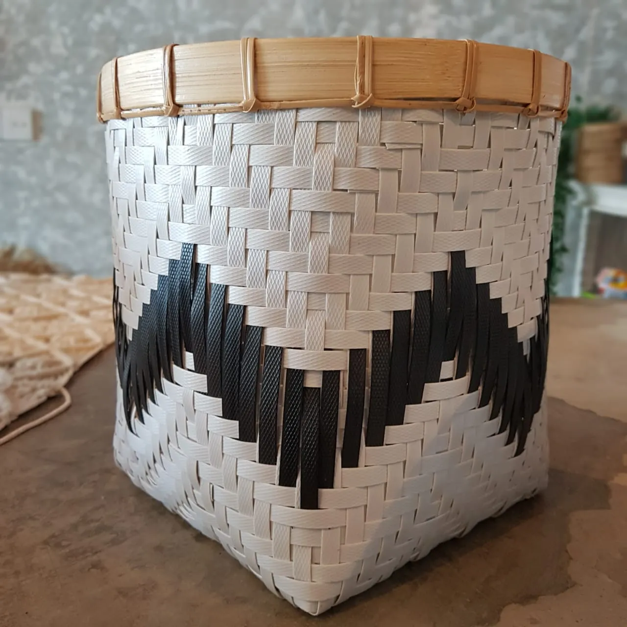 Set 2 Bamboo Black & White Synthetic Basket