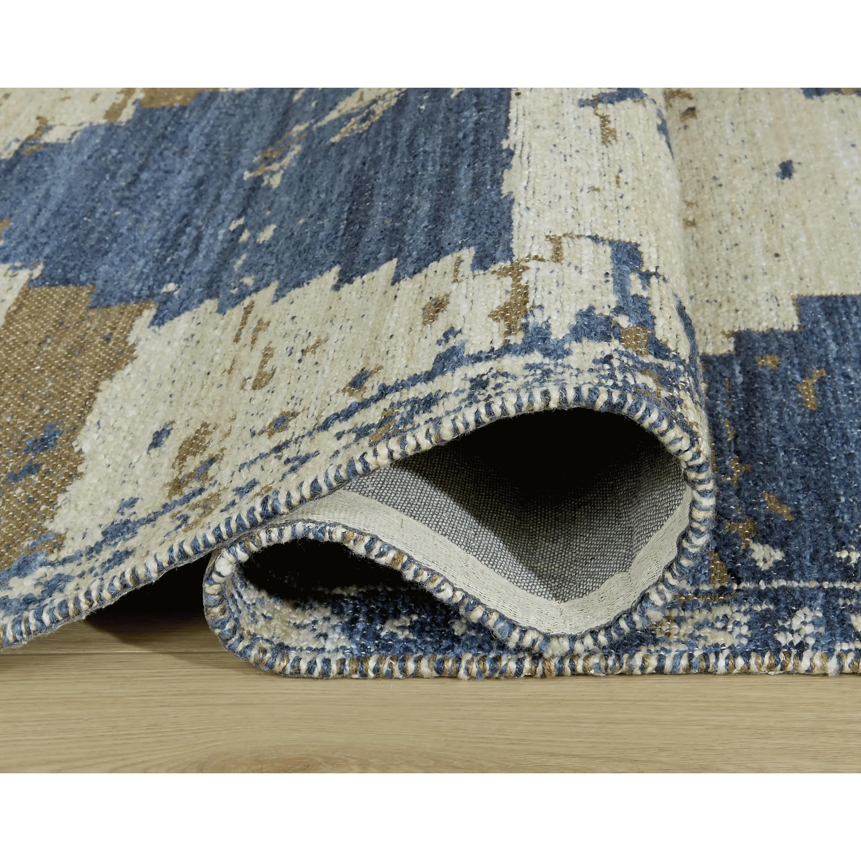 Signature Design by Ashley Rugs Rugs R407131