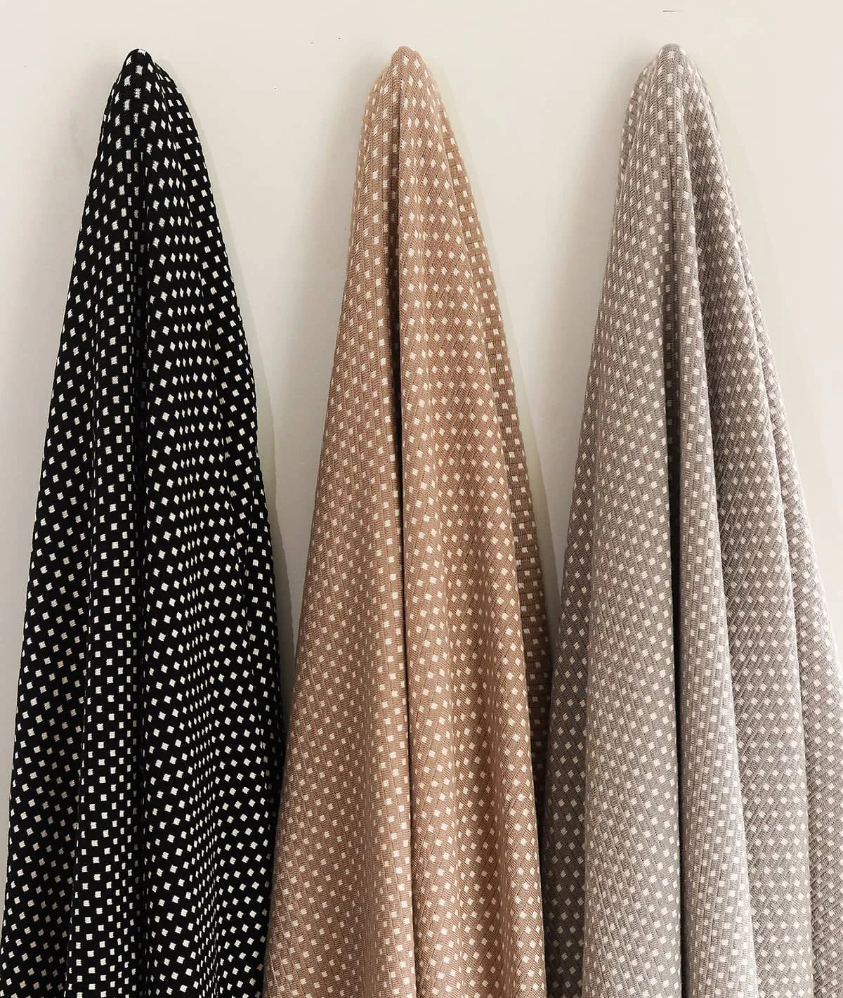 Tiny Check Cotton Knitted All Season AC Throw Blanket (Light Grey & Natural)