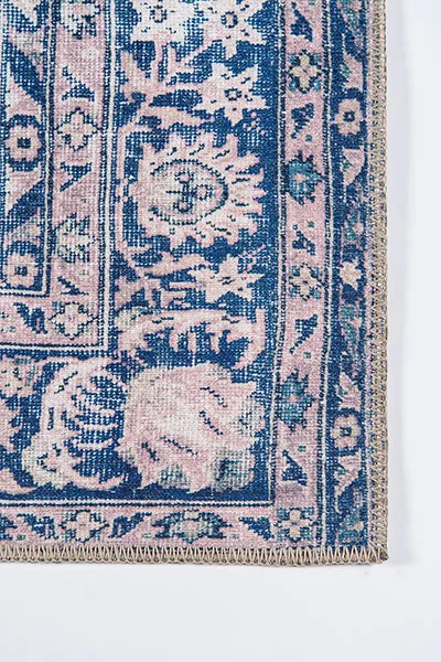 Traditional Machine Made Pink Rug