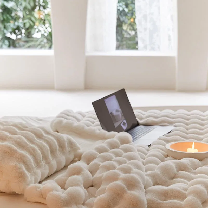 Tuscan Imitation Fur Blanket